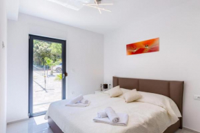 Seaside Spa & Villa